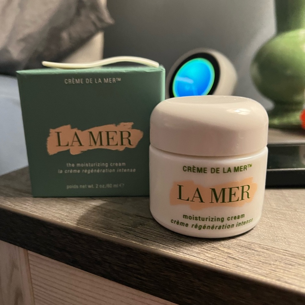 La mer creme 2 oz new w box